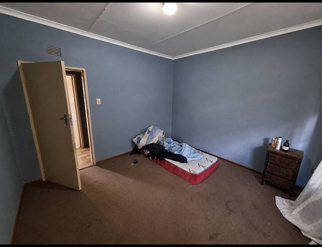4 BEDROOM HOUSE FOR SALE IN VANDERBIJLPARK SE 7
